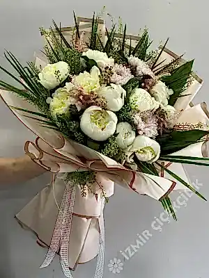 Deluxe Beyaz Şakayık Buketi