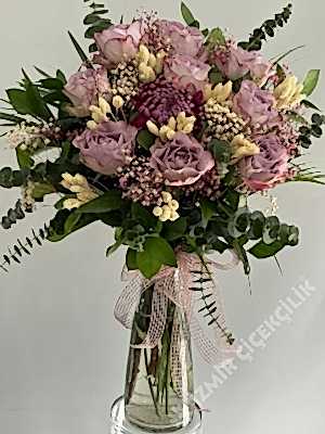 Dekoratif İthal Lila Gül Aranjmanı