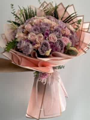 İthal Gül & Bunny Tail Buketi