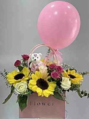 Kız Bebek Çantada Aranjman