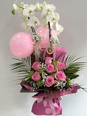 Yeni Doğan Kız Bebek Çiçeği