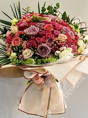 Lüks İthal Çiçek Buketi