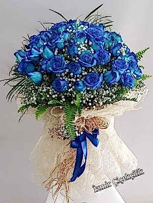 41 Mavi Gül Buketi Abakada