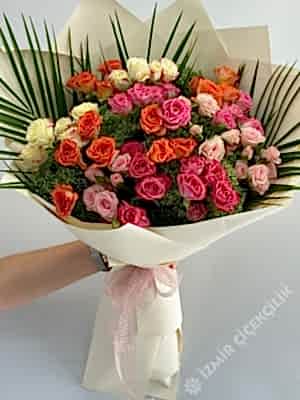 Mix İthal 30 Çardak Gül Buketi