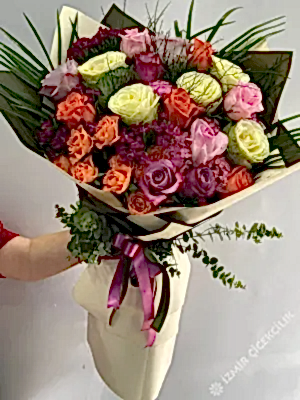 Tanışma Çiçek Buketi