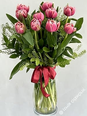 Vazoda İthal Pembe Lale