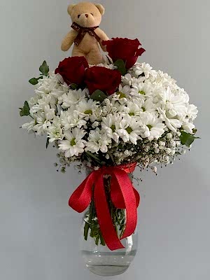 Vazoda Papatya & Kırmızı Gül & Ayıcık