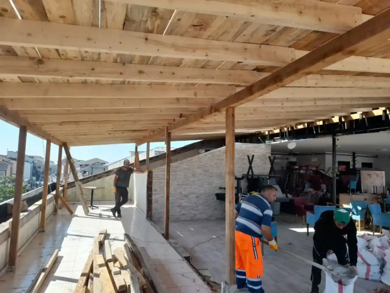 Arnavutköy Çatı Yükseltme