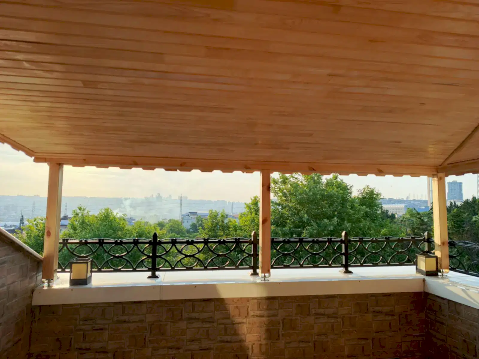 Küçükçekmece Ahşap Pergole Yapımı